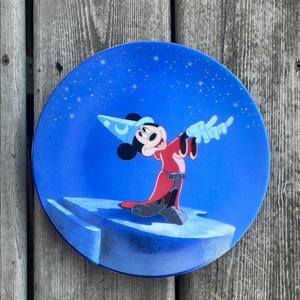 Edwin Knowles Disney Fantasia Collector's Plate "The Apprentice's Dream" 1990